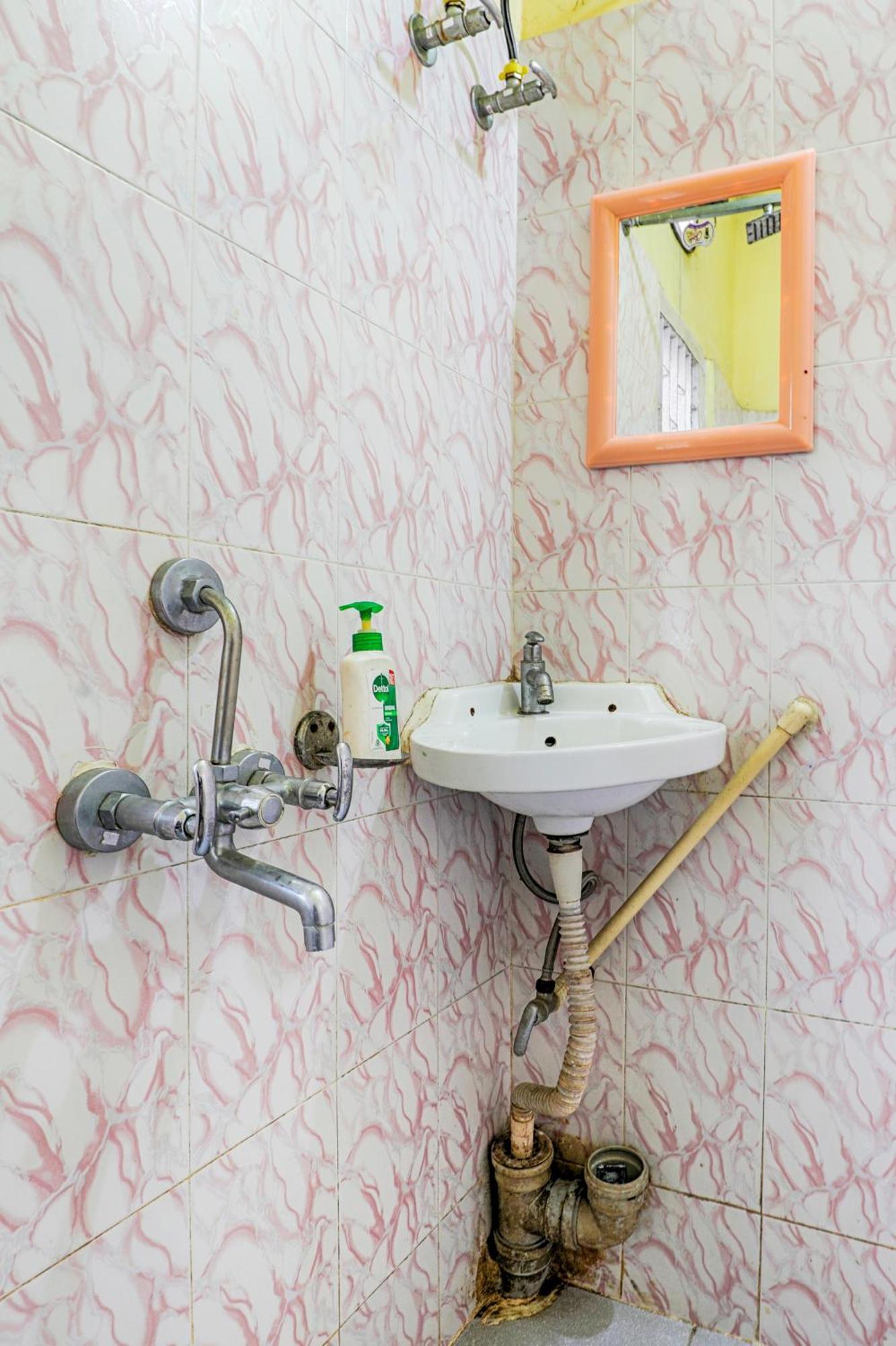 Green Vista Homestay Guváhátí Exteriér fotografie